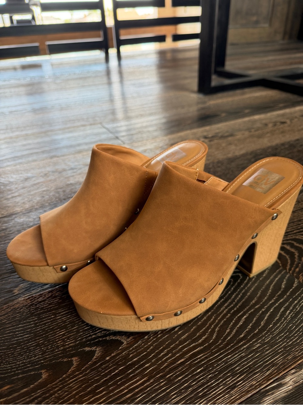 NEVER WORN - DV by Dolce Vita Tan Studded Platform Mules